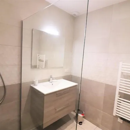 Maison Renovee En 2022 Avec Jardin Et Terrasse, Proche Des Sites Touristiques Et Des Lacs Cantal - Fr-1-742-374 Сasa de vacaciones