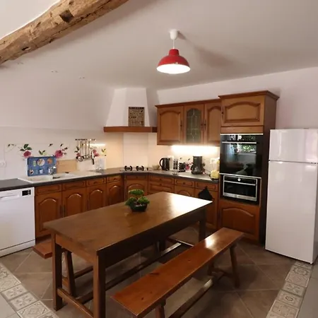 Maison Renovee En 2022 Avec Jardin Et Terrasse, Proche Des Sites Touristiques Et Des Lacs Cantal - Fr-1-742-374 * Pléaux